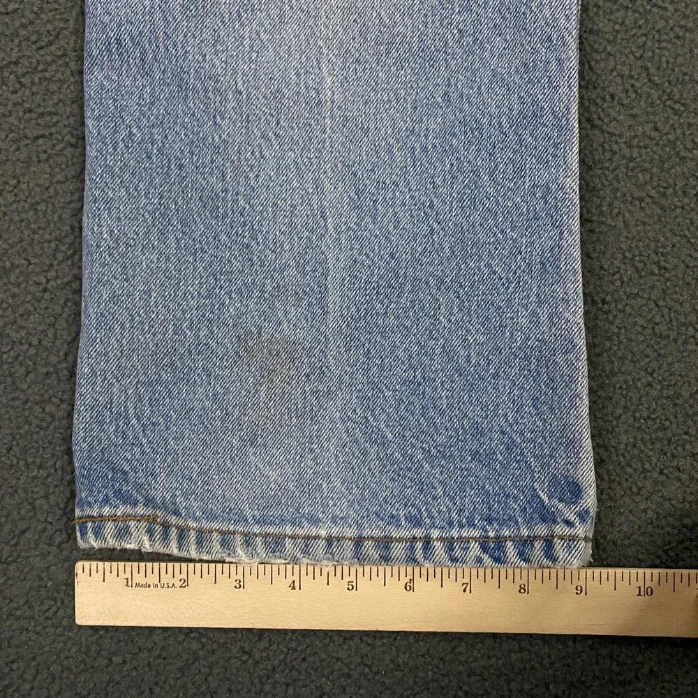 VTG 90s Levis 517 Jeans FITS 36x31 Orang Tab Bootcut Light Wash Blue Distressed